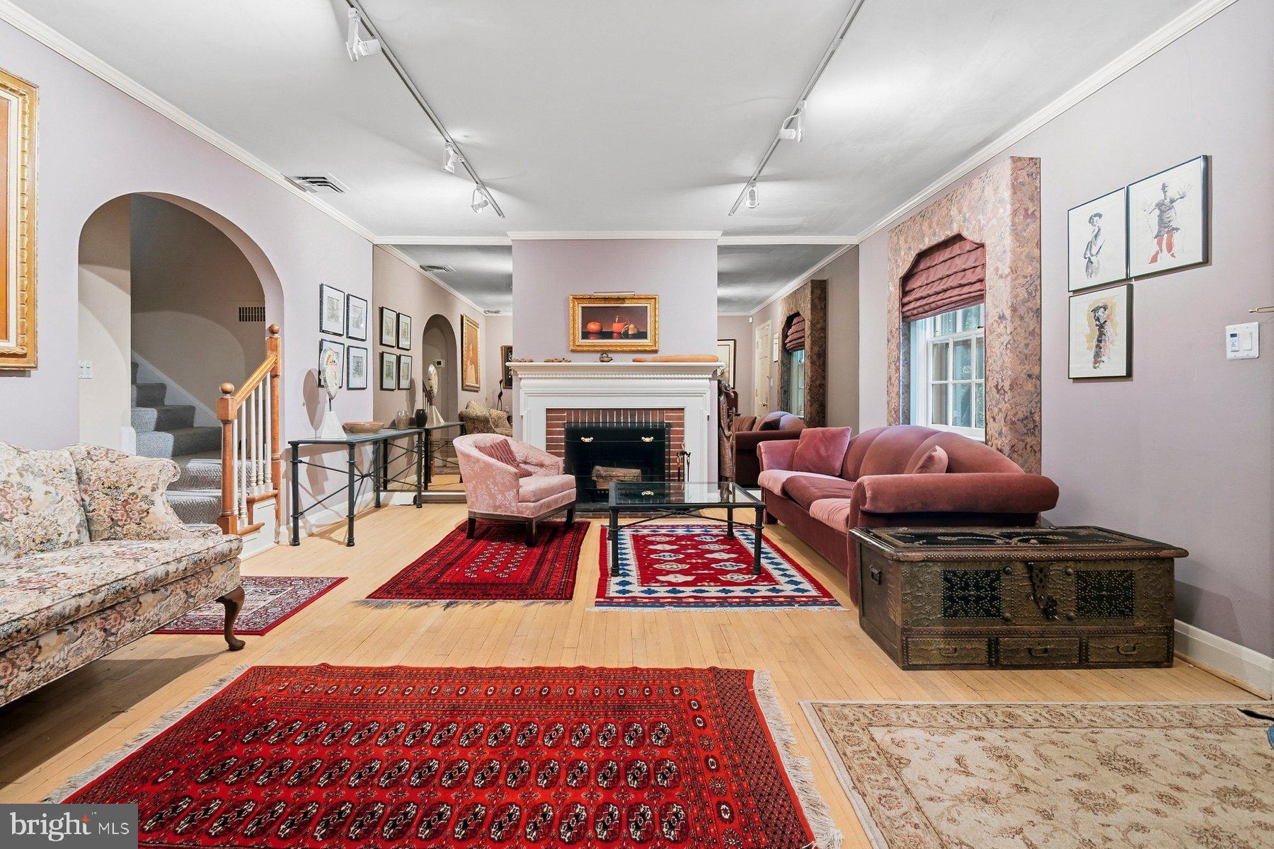 1213 Roundhill Road Baltimore, MD 21218 - Photo 3 of 41 Gallery Image 3
