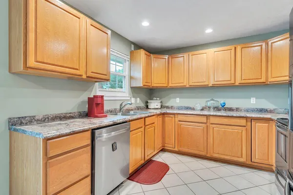 $399,950 | 5158 Orchard Hill Drive, Roanoke, VA 24019