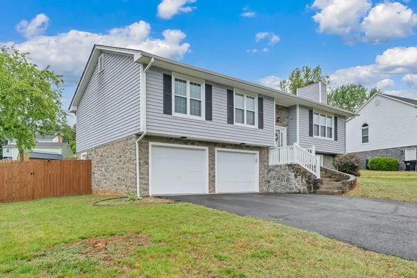 $399,950 | 5158 Orchard Hill Drive, Roanoke, VA 24019
