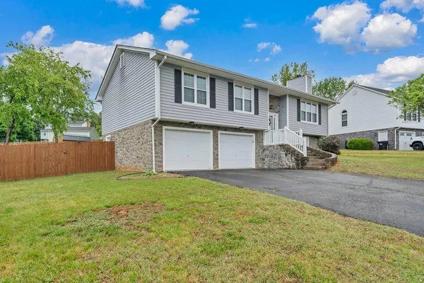$399,950 | 5158 Orchard Hill Drive, Roanoke, VA 24019