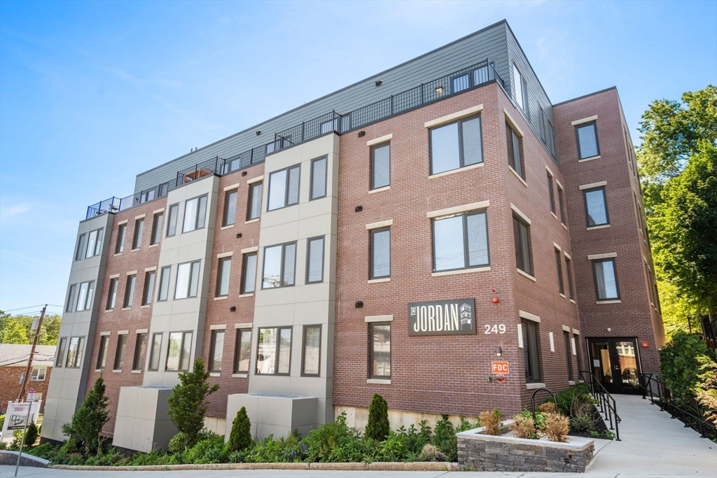 249 Corey Road, Unit 206 Boston, MA 02135 - Photo 4 of 37