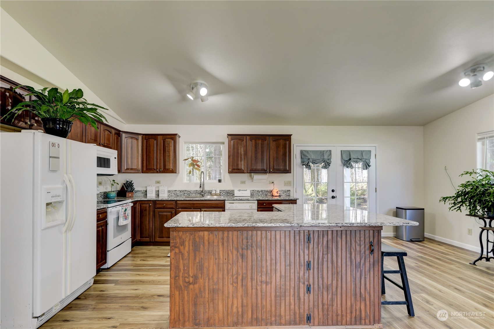 19 Lennon Road Elma, WA 98541 - Photo 10 of 37 Gallery Image 10