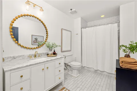 $390,000 | 943 Peachtree Street Northeast, Unit 1413, Atlanta, GA 30309