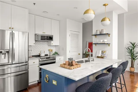$390,000 | 943 Peachtree Street Northeast, Unit 1413, Atlanta, GA 30309