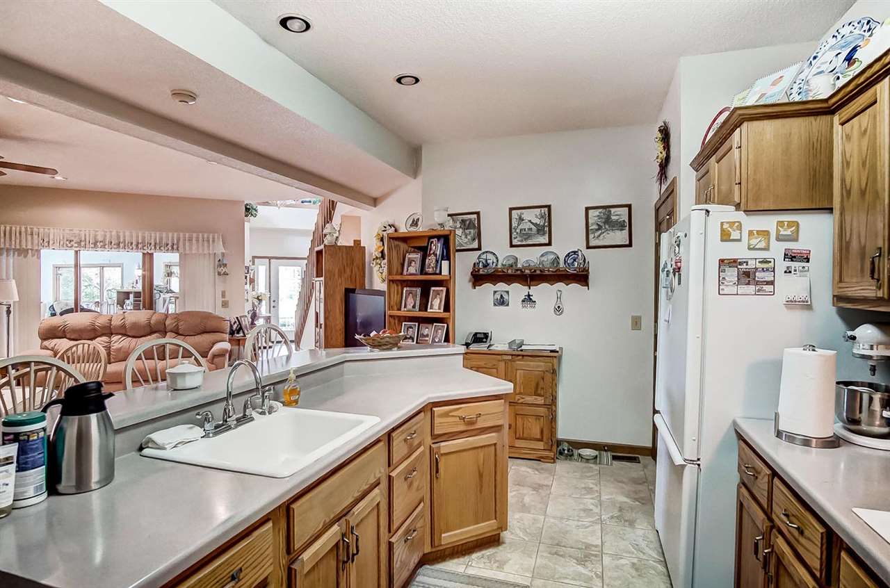 364 East Baseline Road Albion, IN 46701 - Photo 12 of 36 Gallery Image 12
