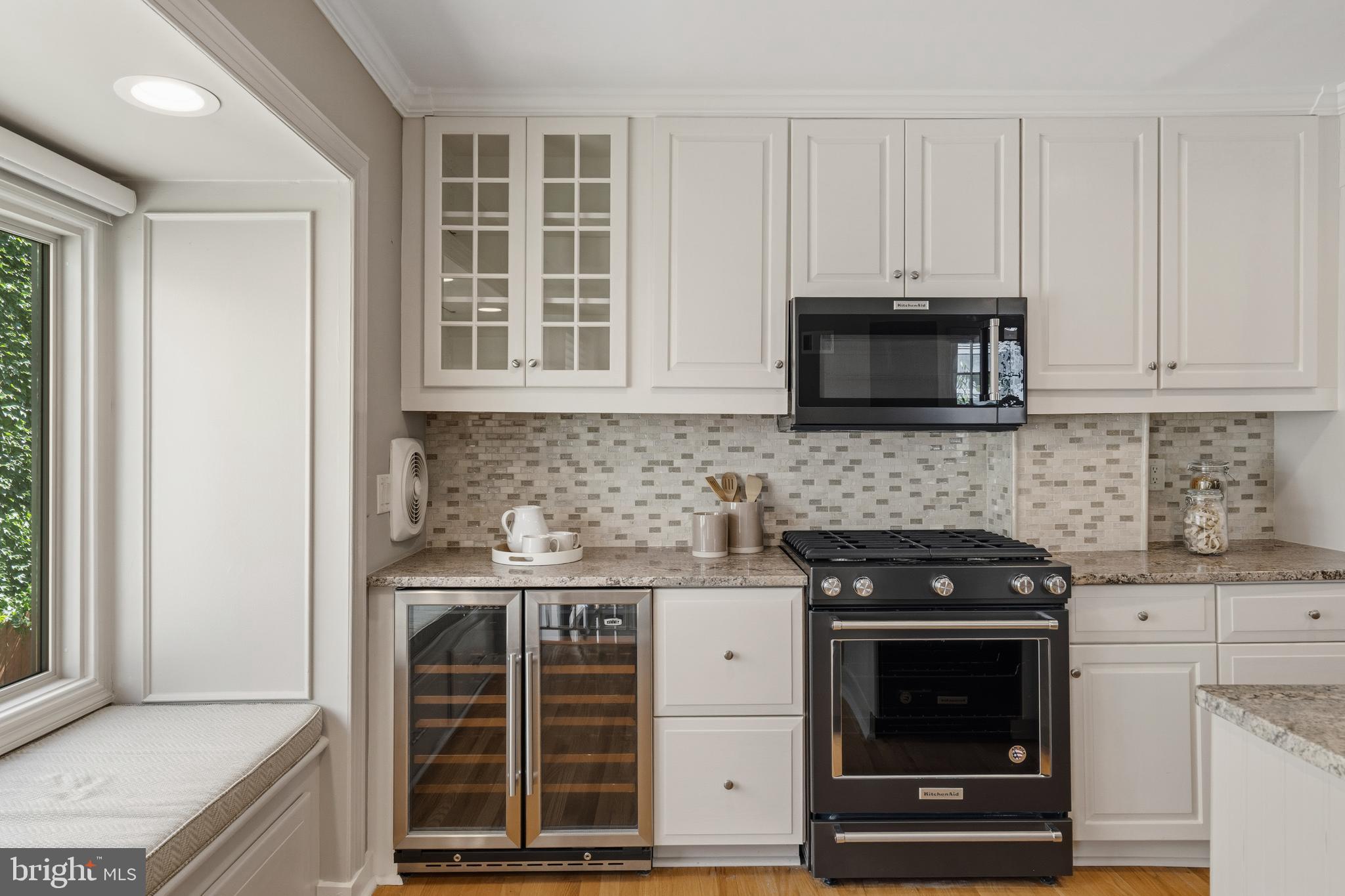2329 Locust Street Philadelphia, PA 19103 - Photo 17 of 33