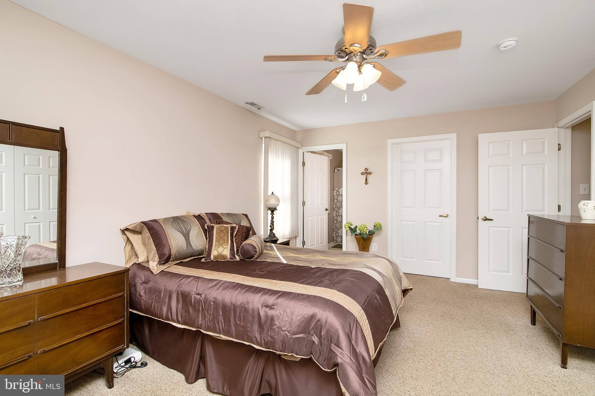 10 Pristine Place Sewell, NJ 08080 - Photo 15 of 32