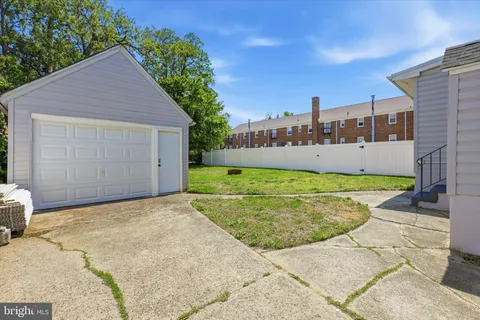 $319,900 | 100 5th Street, Brooklawn, NJ 08030