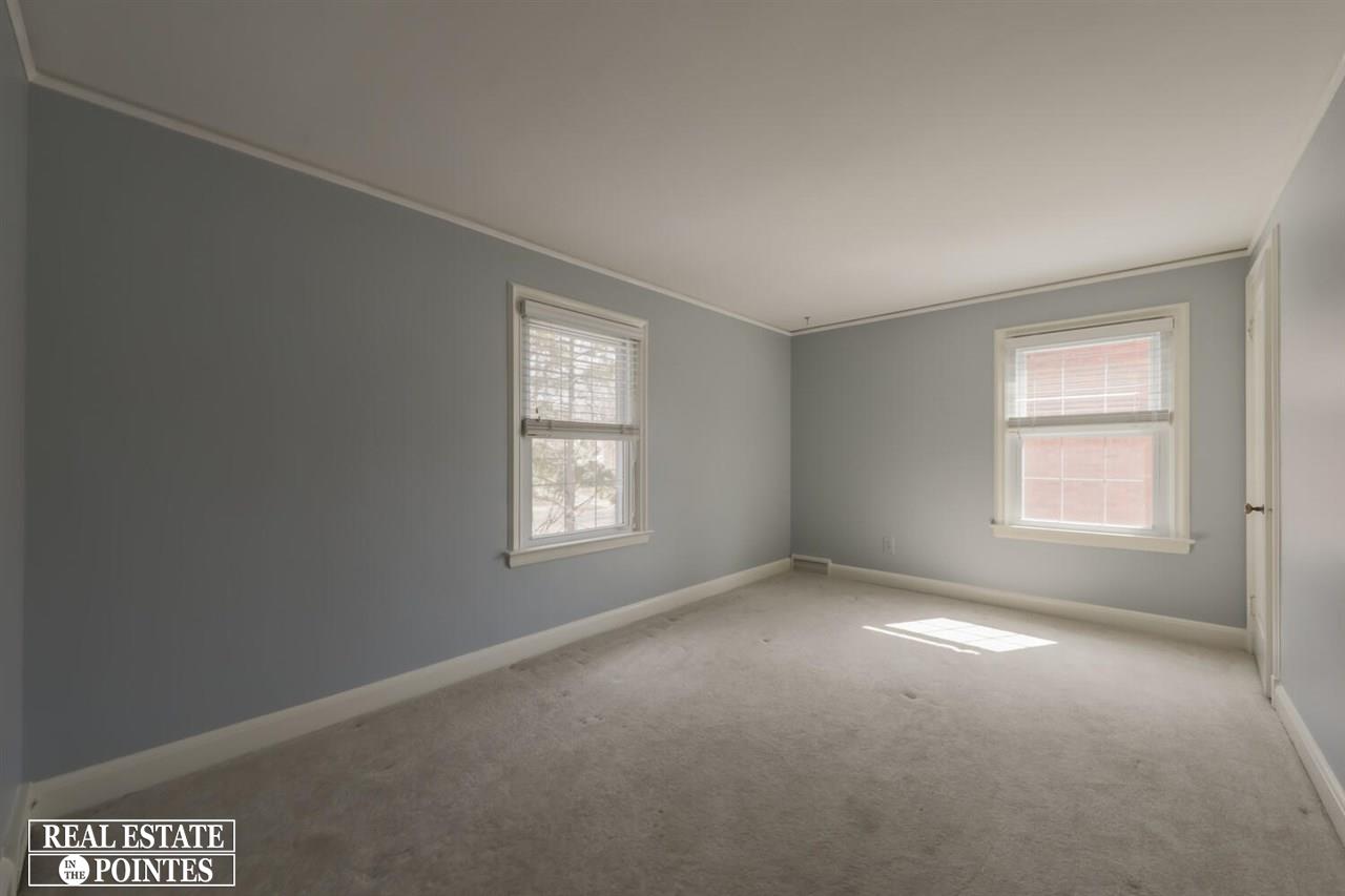 315 Touraine Road Grosse Pointe Farms, MI 48236 - Photo 21 of 33