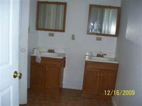 13260 Hudson Road Hudson, MI 49247 - Photo 10 of 11 926759-9.JPG