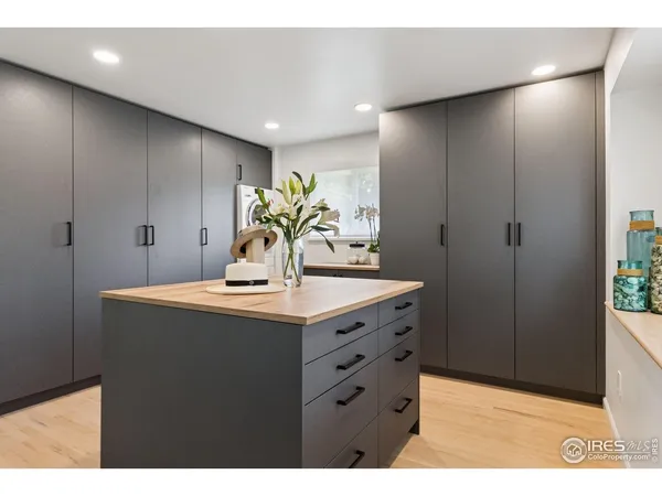 $1,145,000 | 8612 West 69th Place, Arvada, CO 80004