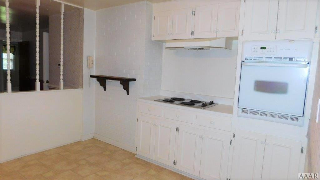 429 Mexico Road Edenton, NC 27932 - Photo 6 of 26 kitchen stove with built in oven