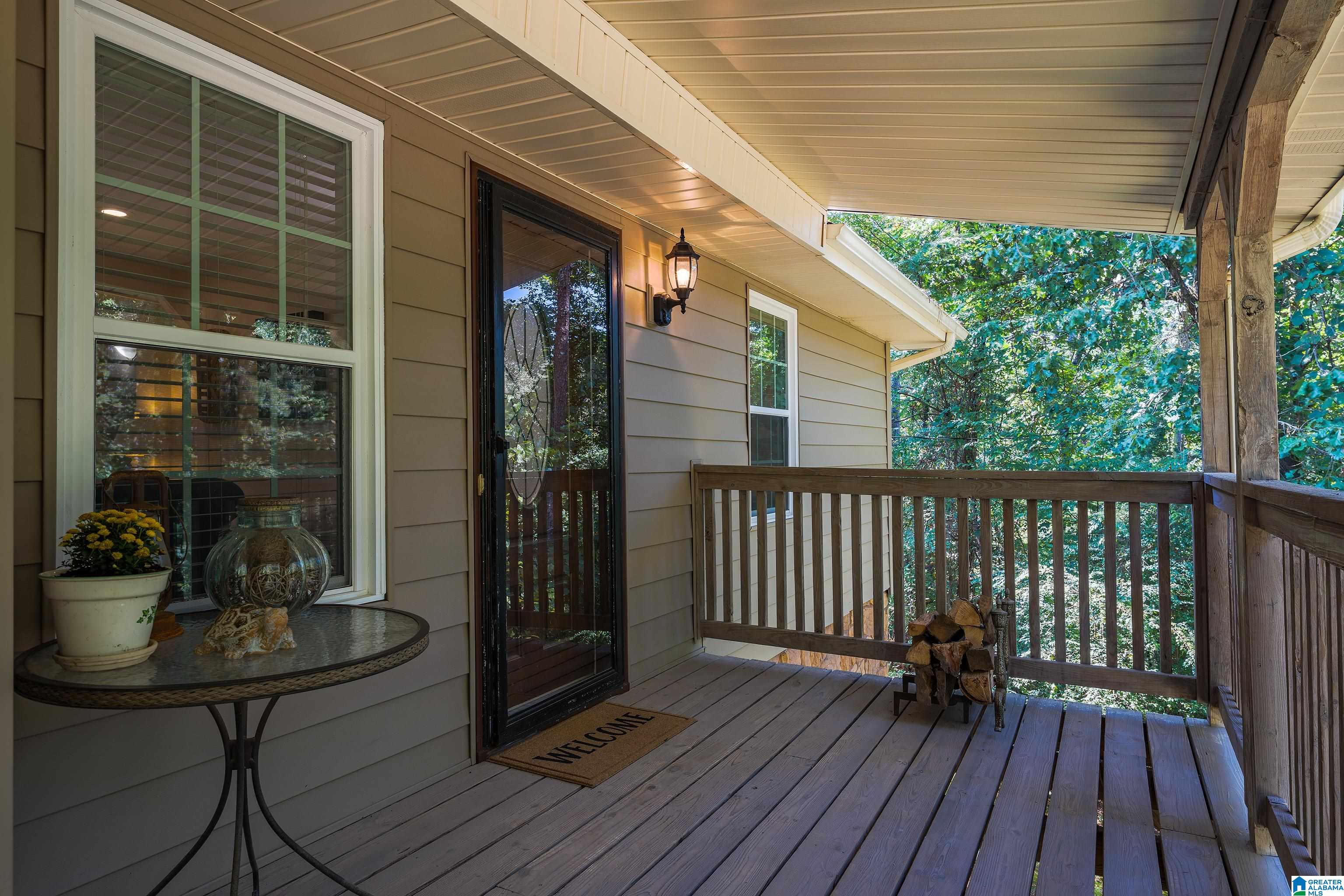 124 Maxwell Circle Bessemer, AL 35022 - Photo 3 of 38