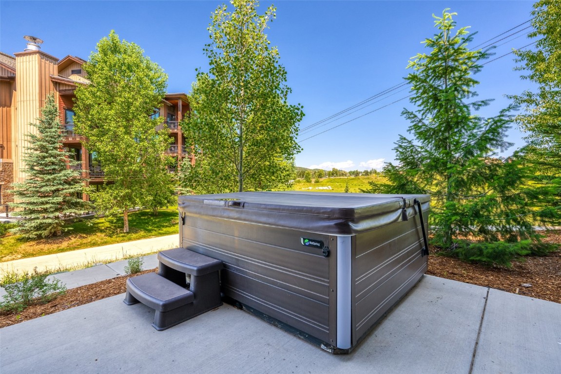 1468 Bangtail Way, Unit C Steamboat Springs, CO 80487 - Photo 34 of 50 Private hot tub