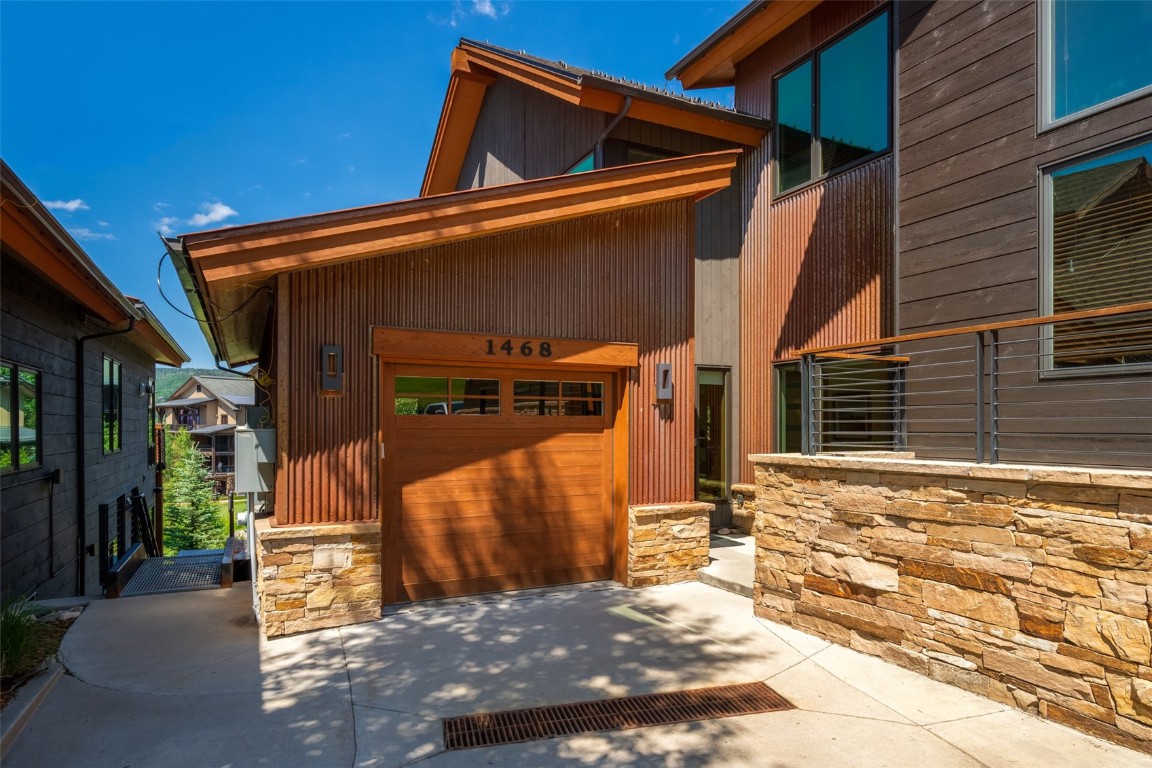 1468 Bangtail Way, Unit C Steamboat Springs, CO 80487 - Photo 38 of 50 One car garage