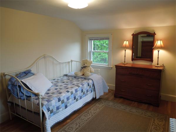 18 Ivy Road Medford, MA 02155 - Photo 12 of 22 Gallery Image 12