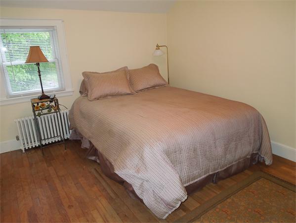 18 Ivy Road Medford, MA 02155 - Photo 13 of 22 Gallery Image 13