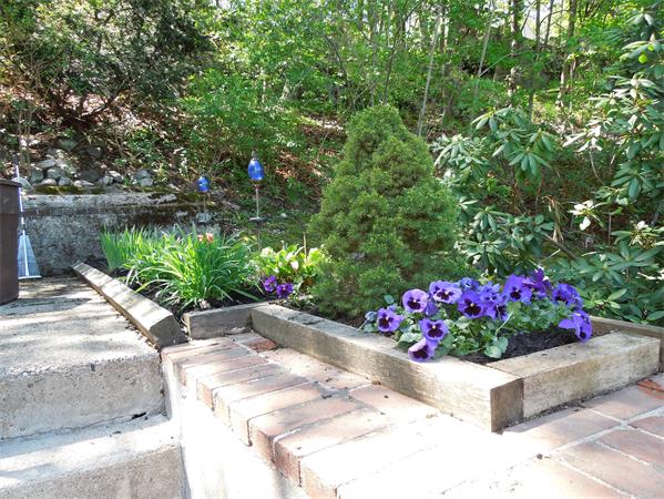 18 Ivy Road Medford, MA 02155 - Photo 2 of 22 Gallery Image 2