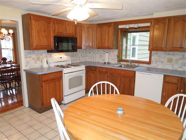18 Ivy Road Medford, MA 02155 - Photo 5 of 22 Gallery Image 5