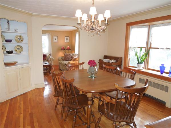 18 Ivy Road Medford, MA 02155 - Photo 7 of 22 Gallery Image 7