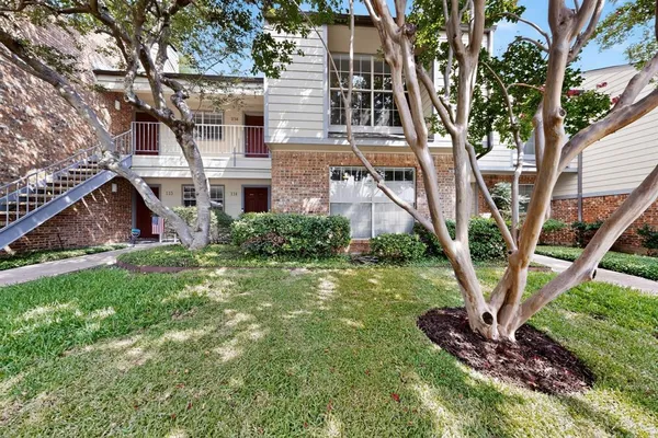 $249,000 | 2535 Wedglea Drive, Unit 114, Dallas, TX 75211