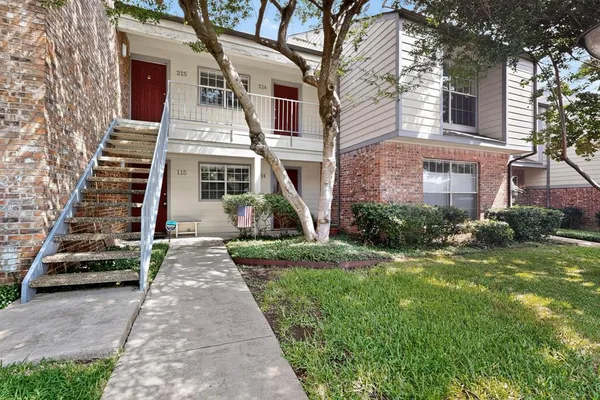 $239,000 | 2535 Wedglea Drive, Unit 114, Dallas, TX 75211