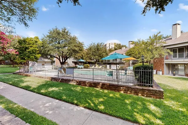 $239,000 | 2535 Wedglea Drive, Unit 114, Dallas, TX 75211