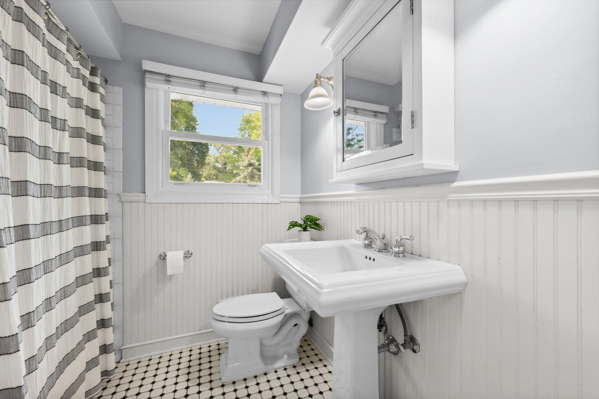 4520 Tower Street Edina, MN 55424 - Photo 34 of 80