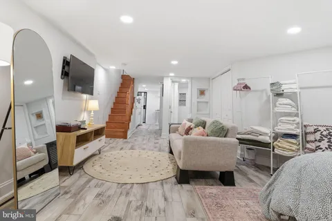$979,000 | 18 Randolph Place Northwest, Washington, DC 20001