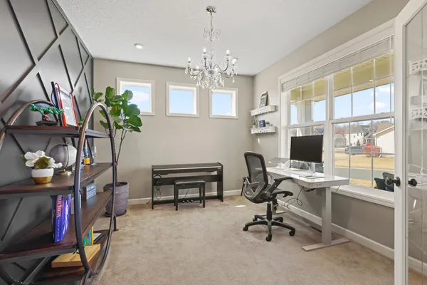 $685,000 | 4377 Parkview Circle, Anoka, MN 55303