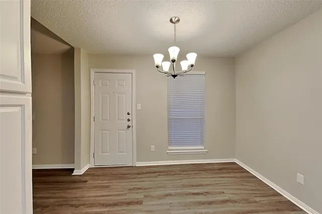 $1,950 | 1105 Stone Creek Drive, Mansfield, TX 76063