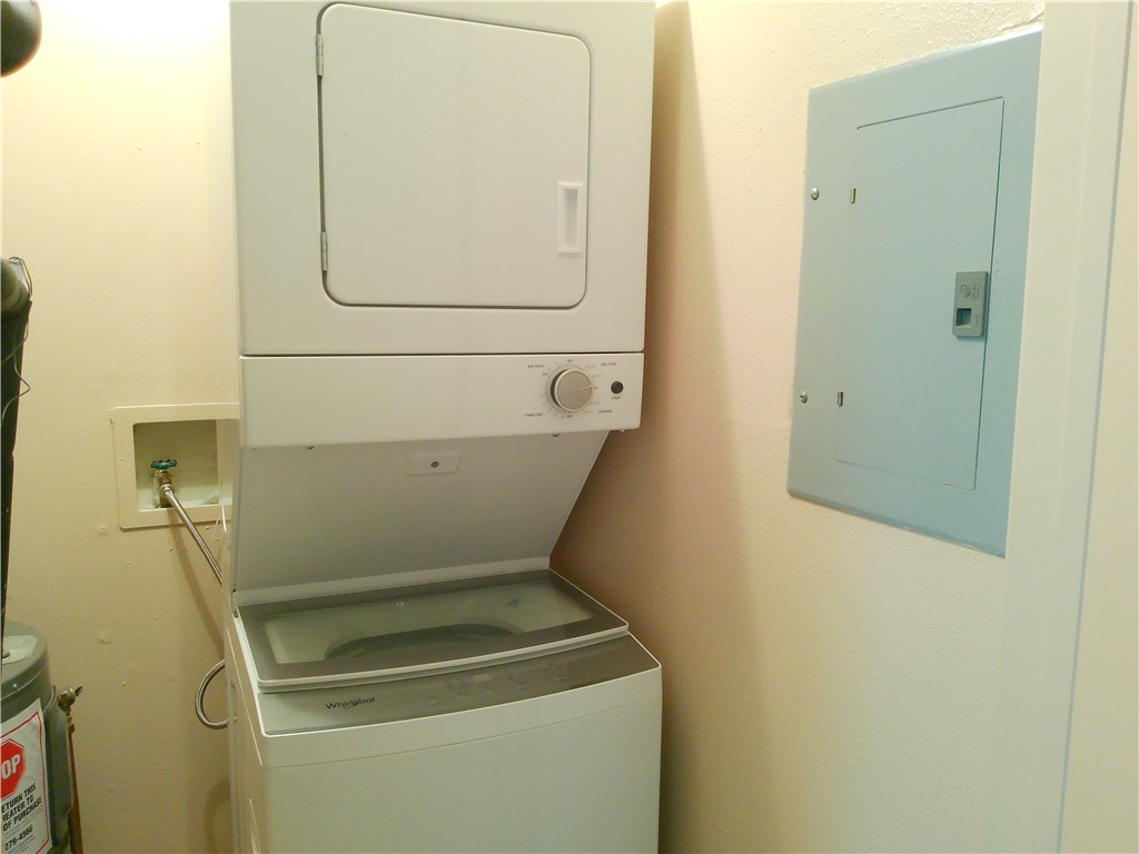 6702 Everhart Road, Unit 106C Corpus Christi, TX 78413 - Photo 10 of 15