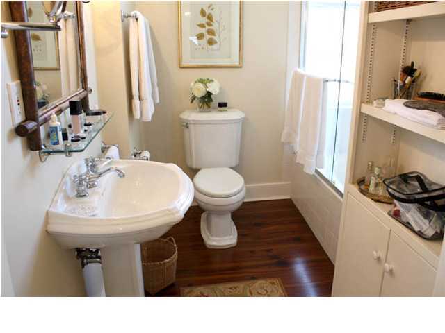 61 Queen Street, Unit B Charleston, SC 29401 - Photo 11 of 15 Additional Photo