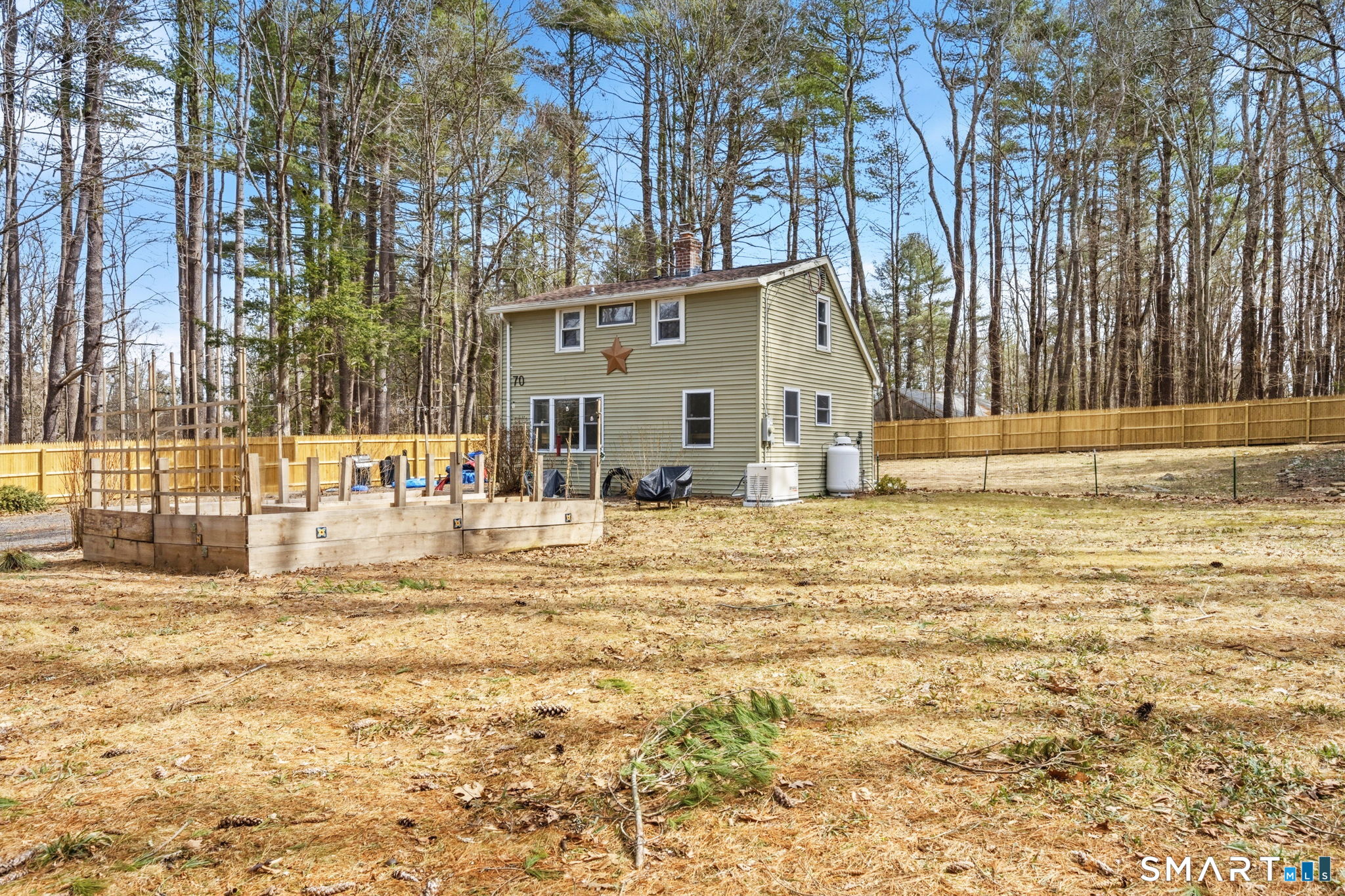 70 Hawkins Road Woodstock, CT 06282 - Photo 8 of 38