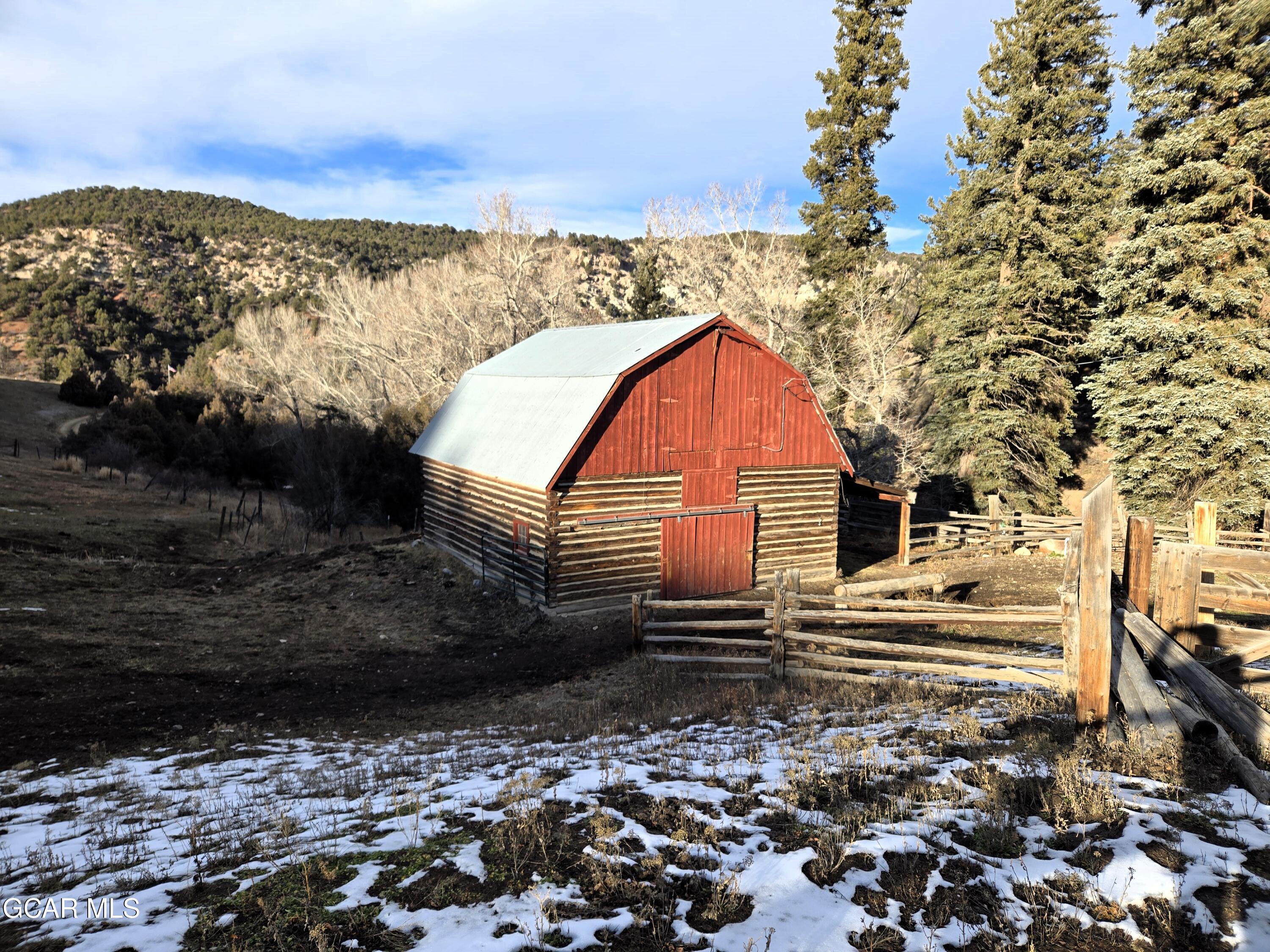 1381 Sheephorn Creek Road Bond, CO 80423 - Photo 38 of 44 20251212_150448