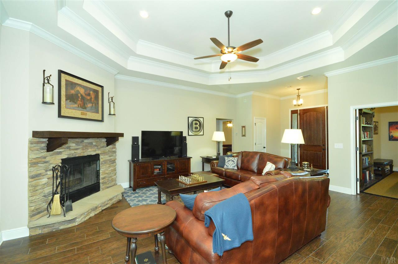 2621 Tulip Hill Road Pace, FL 32571 - Photo 9 of 48 Gallery Image 9