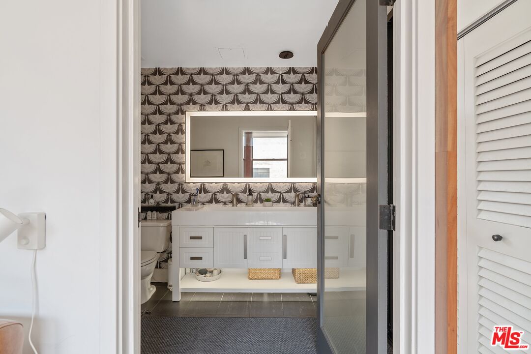 460 South Spring Street, Unit 1210 Los Angeles, CA 90013 - Photo 18 of 22