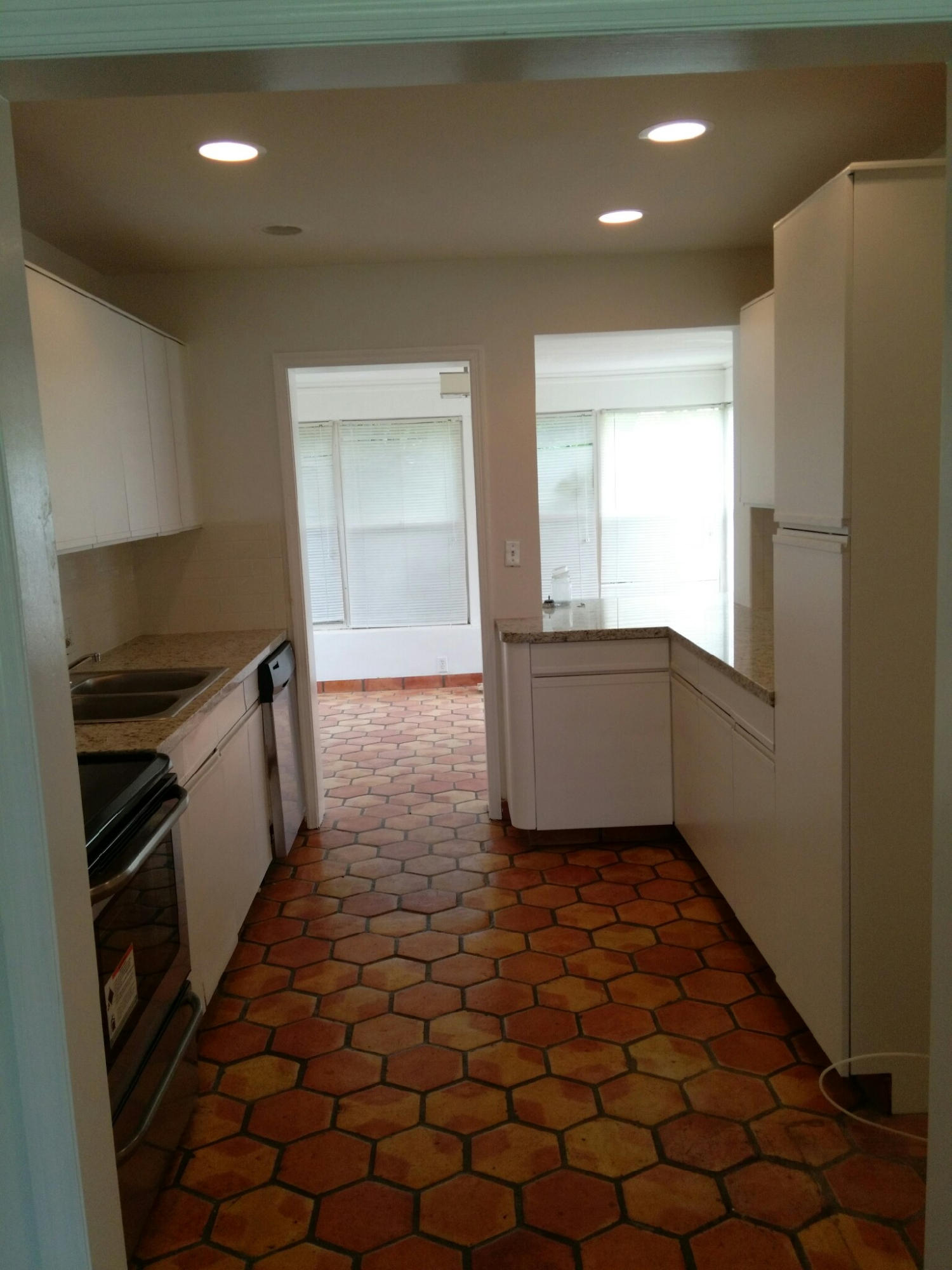 337 Glenn Road West Palm Beach, FL 33405 - Photo 8 of 19 IMG_20150630_1032553_rewind