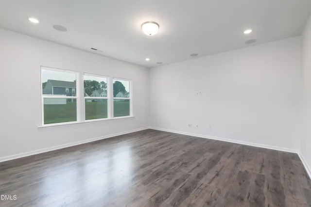 $364,900 | 137 Benson Vlg Drive, Unit 74, Benson, NC 27504