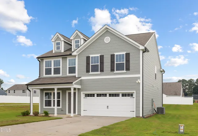 $364,900 | 137 Benson Vlg Drive, Unit 74, Benson, NC 27504