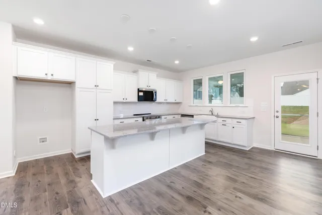 $364,900 | 137 Benson Vlg Drive, Unit 74, Benson, NC 27504