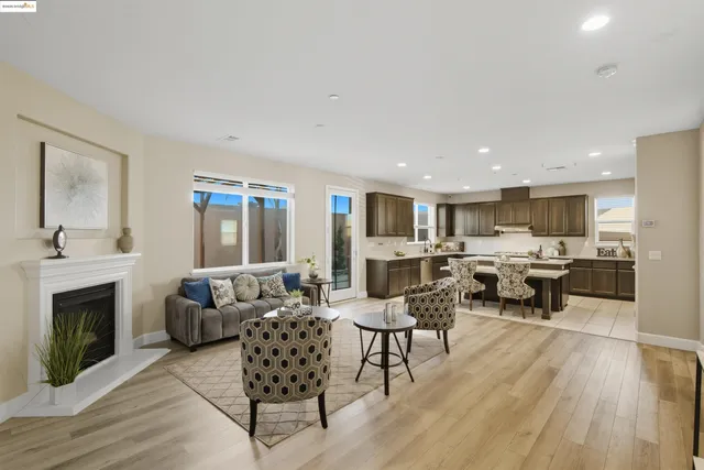 $735,000 | 536 Aster Street, Vacaville, CA 95688