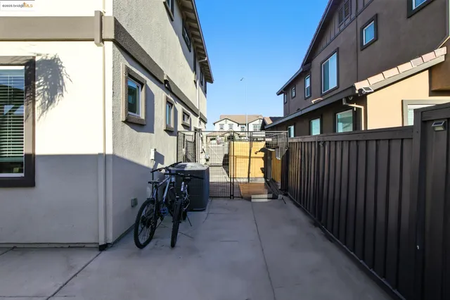 $735,000 | 536 Aster Street, Vacaville, CA 95688