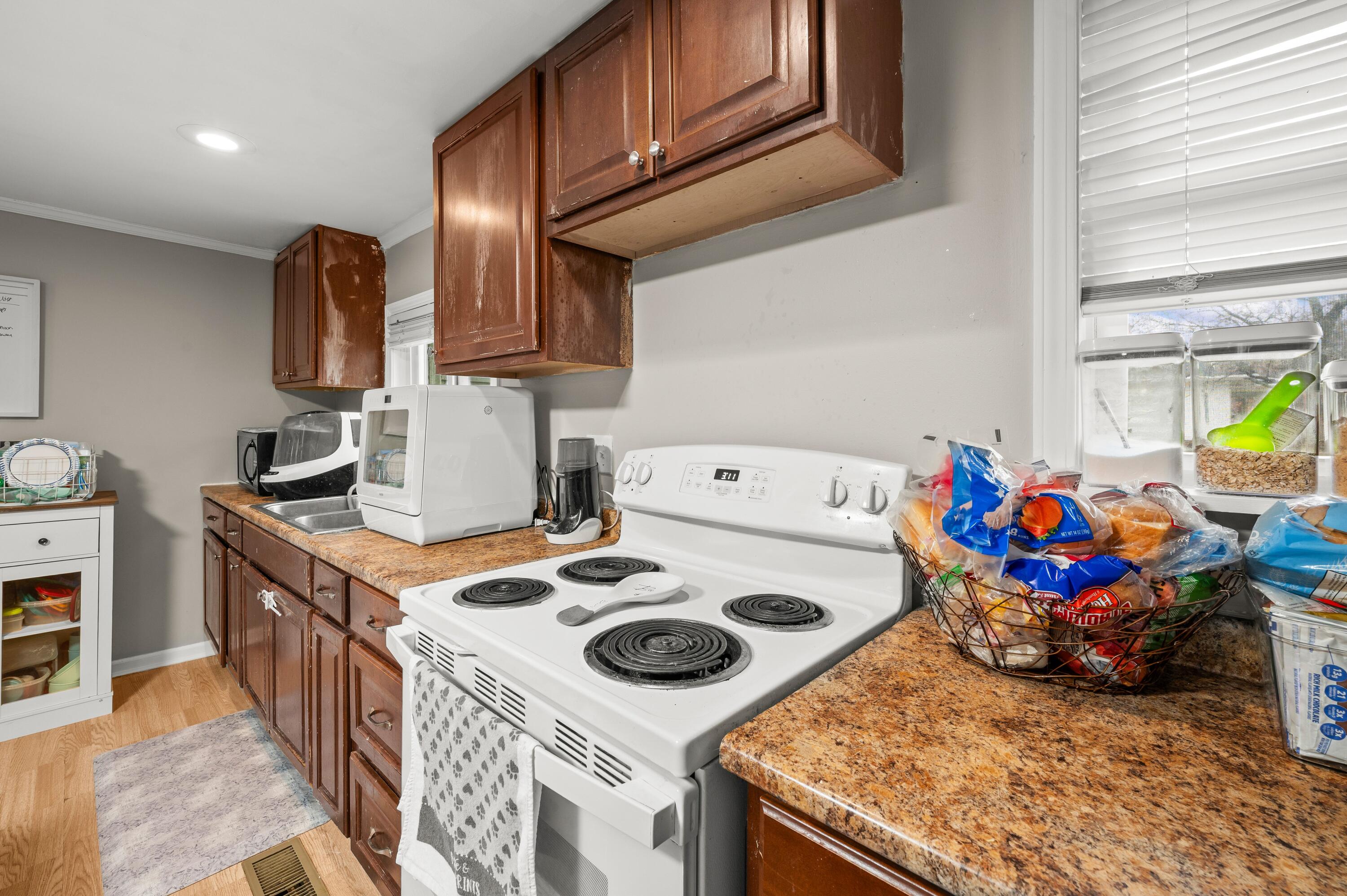 460 Green Street Constantine, MI 49042 - Photo 13 of 42 Kitchen