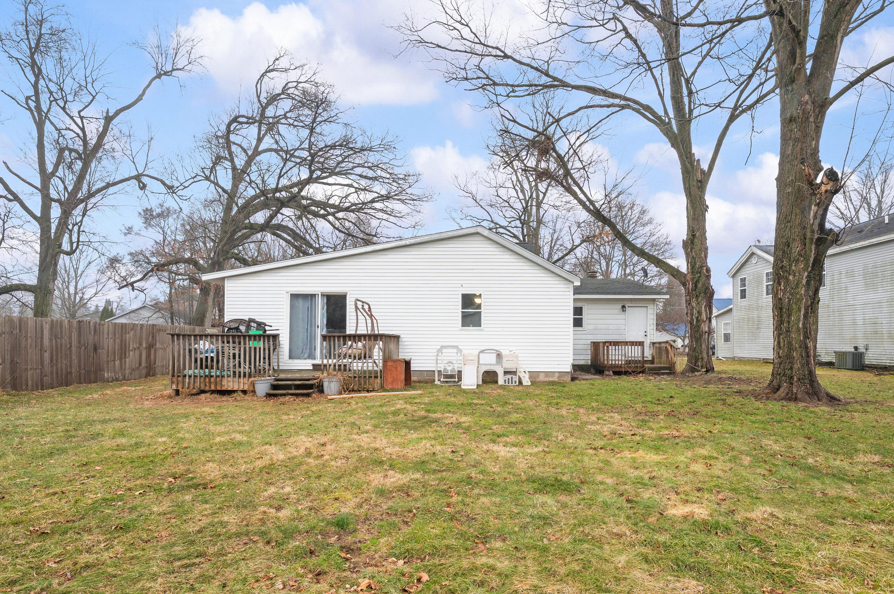 460 Green Street Constantine, MI 49042 - Photo 35 of 42 Back of house