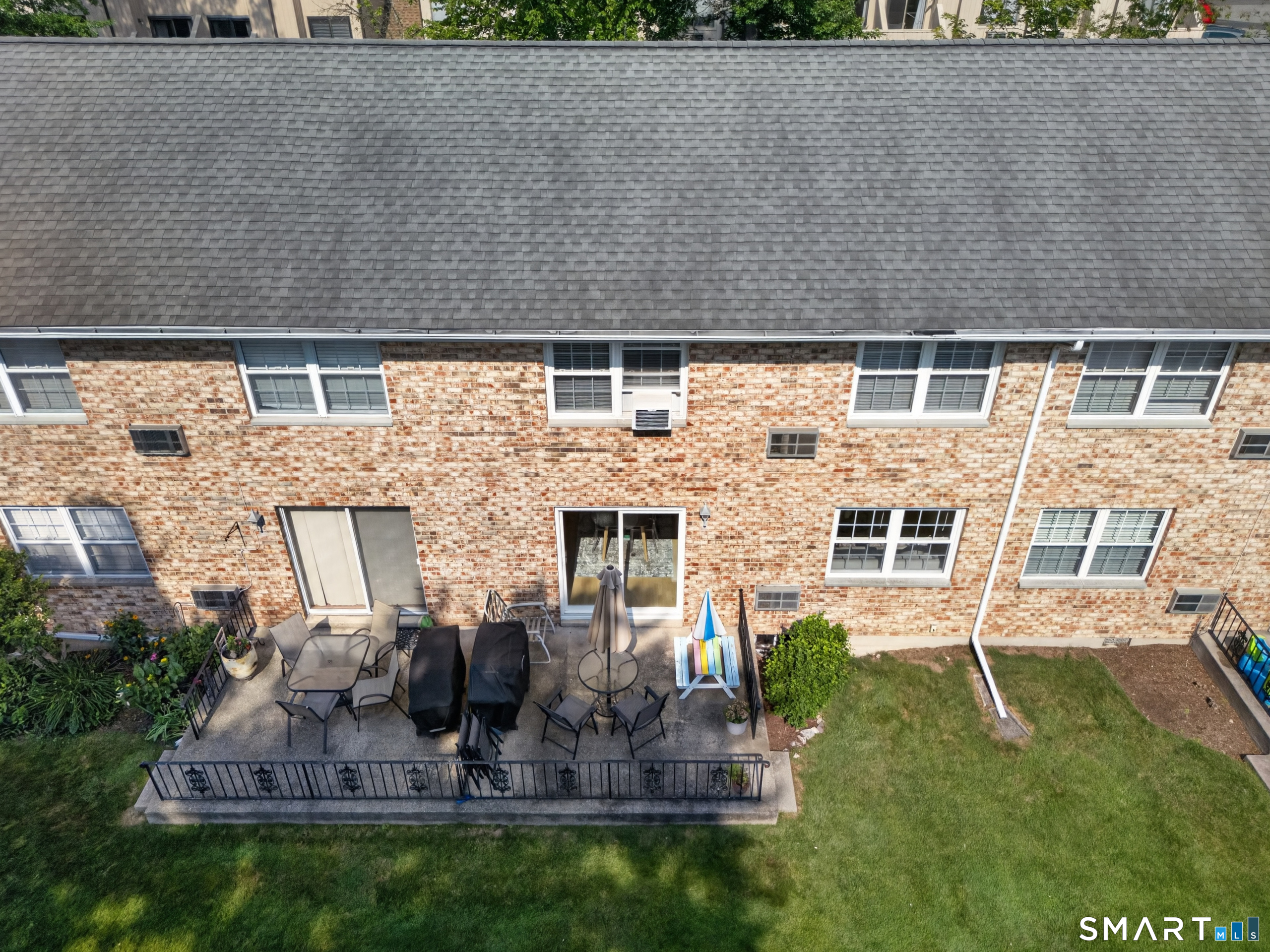 35 Woodway Road, Unit A8 Stamford, CT 06907 - Photo 30 of 40