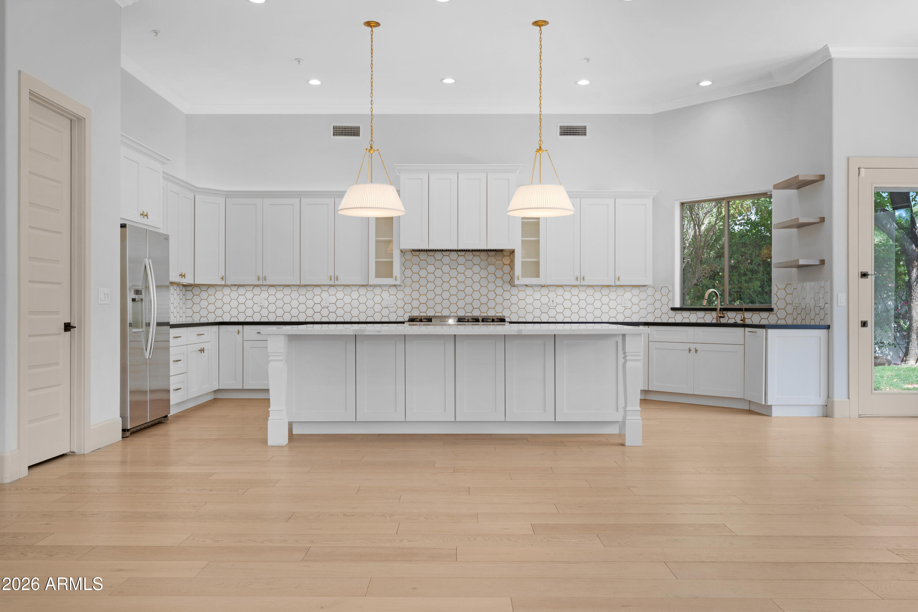 9470 East Bloomfield Road Scottsdale, AZ 85260 - Photo 7 of 49 Kitchen 2