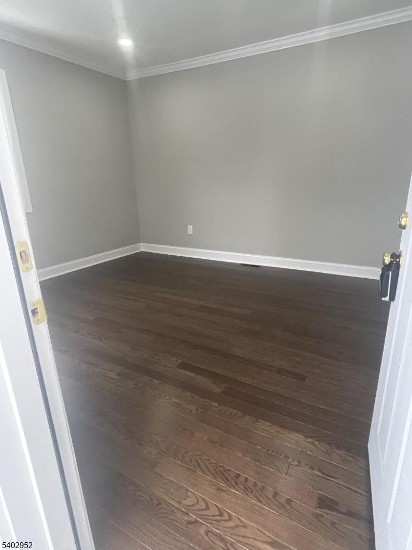 141 Linden Street Bridgewater, NJ 08807 - Photo 2 of 29