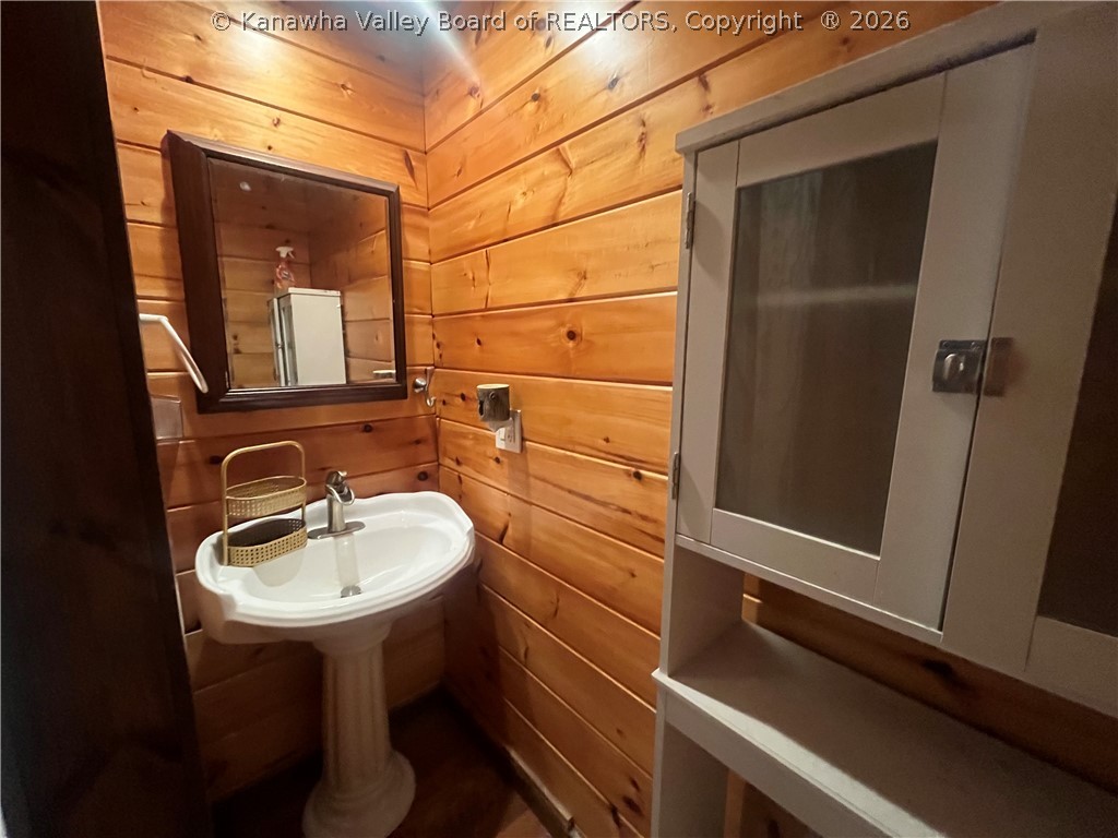 545 Long Fork Road Pecks Mill, WV 25547 - Photo 29 of 41 Gallery Image 29