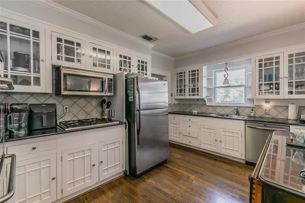 $4,200 | 4700 Lafayette Avenue, Fort Worth, TX 76107